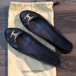LOUIS VUITTON | Oxford Ballerina Flats